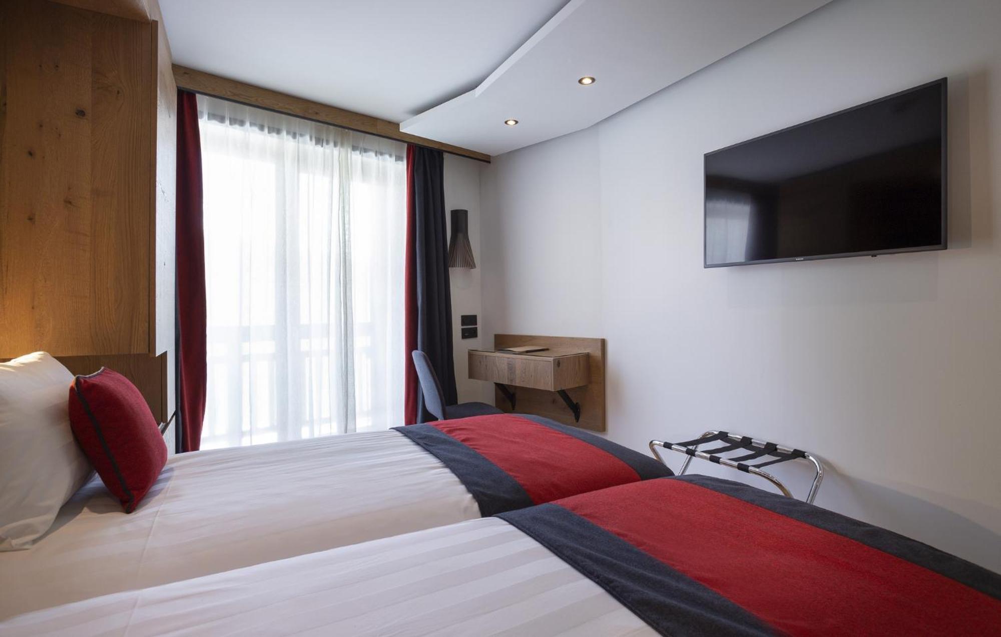 Hotel Alparena & Spa - 4 Etoiles لا روزيير المظهر الخارجي الصورة